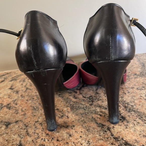 LAMBERTSON TRUEX Leather T - Strap Heels - Picture 5 of 9